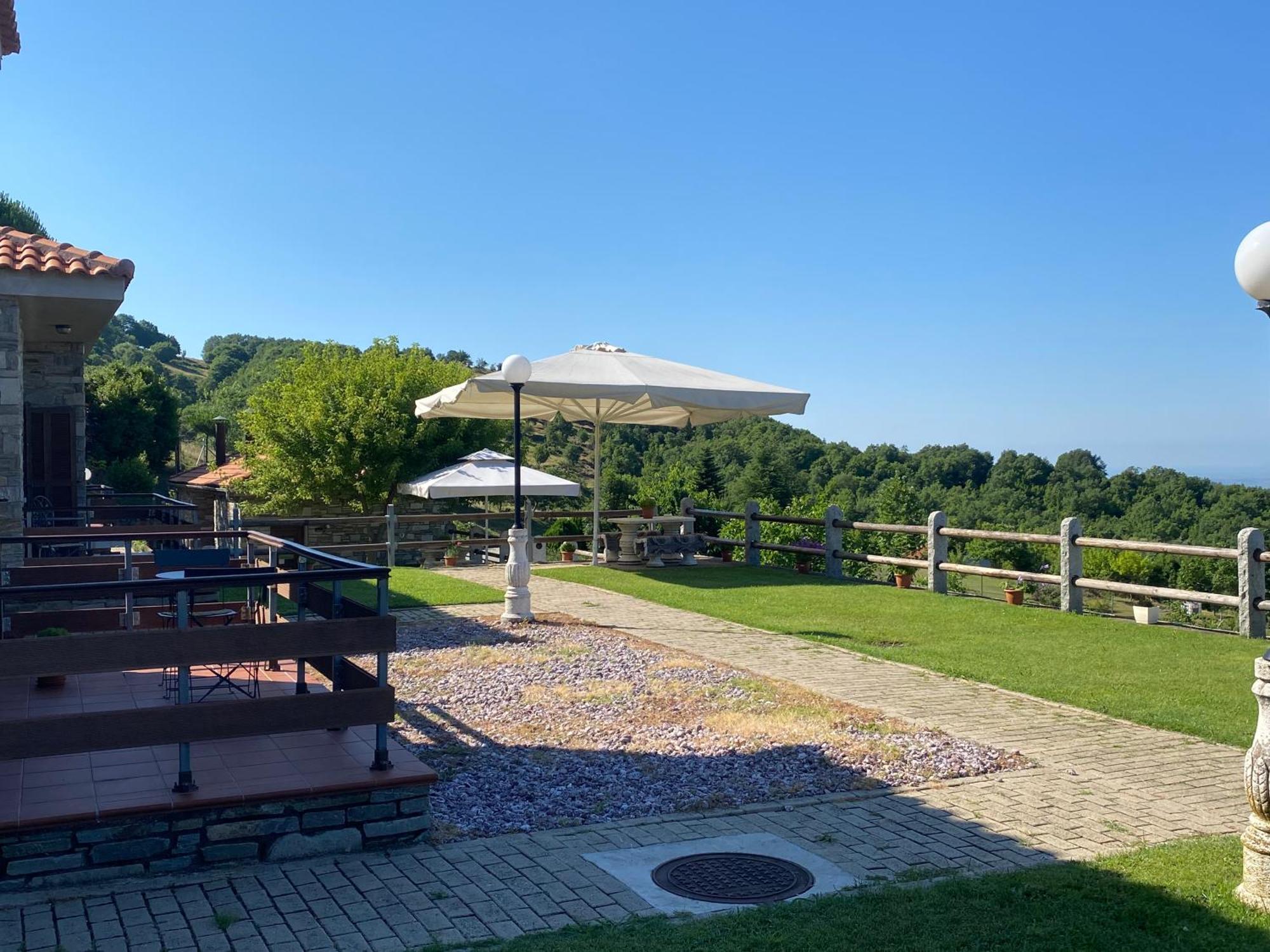 916 Mountain Resort Xanthi Bagian luar foto