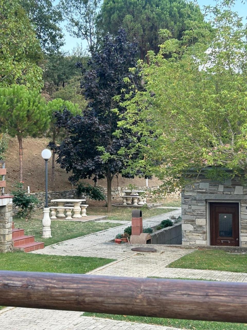916 Mountain Resort Xanthi Bagian luar foto
