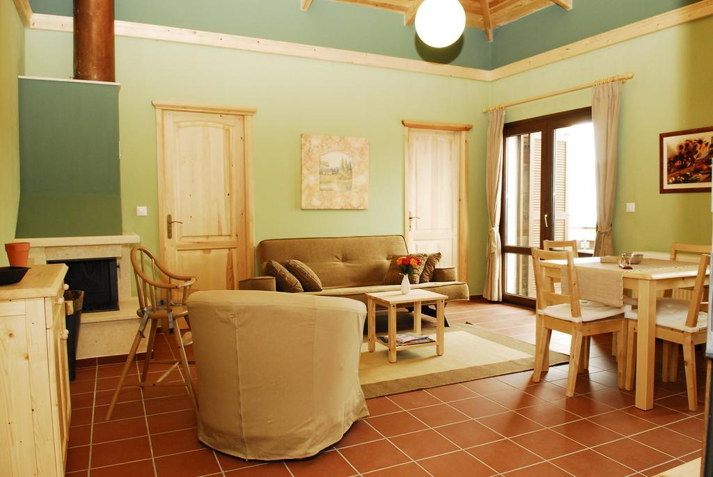 916 Mountain Resort Xanthi Ruang foto